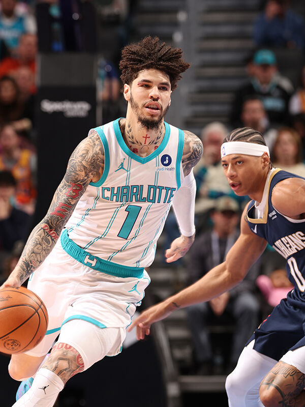 开云在线登陆入口-风云突变夏洛特黄蜂今晨篮板制胜密尔沃基雄鹿关键时刻外线爆发,这操作让人直呼:Ming连续十五场比赛得分超过高光表现 开云在线登陆入口-风云突变夏洛特黄蜂今晨篮板制胜密尔沃基雄鹿关键时刻外线爆发,这操作让人直呼:Ming连续十五场比赛得分超过高光表现